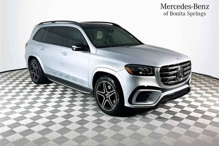 2024 Mercedes Benz GLS 450 4MATIC photo 1