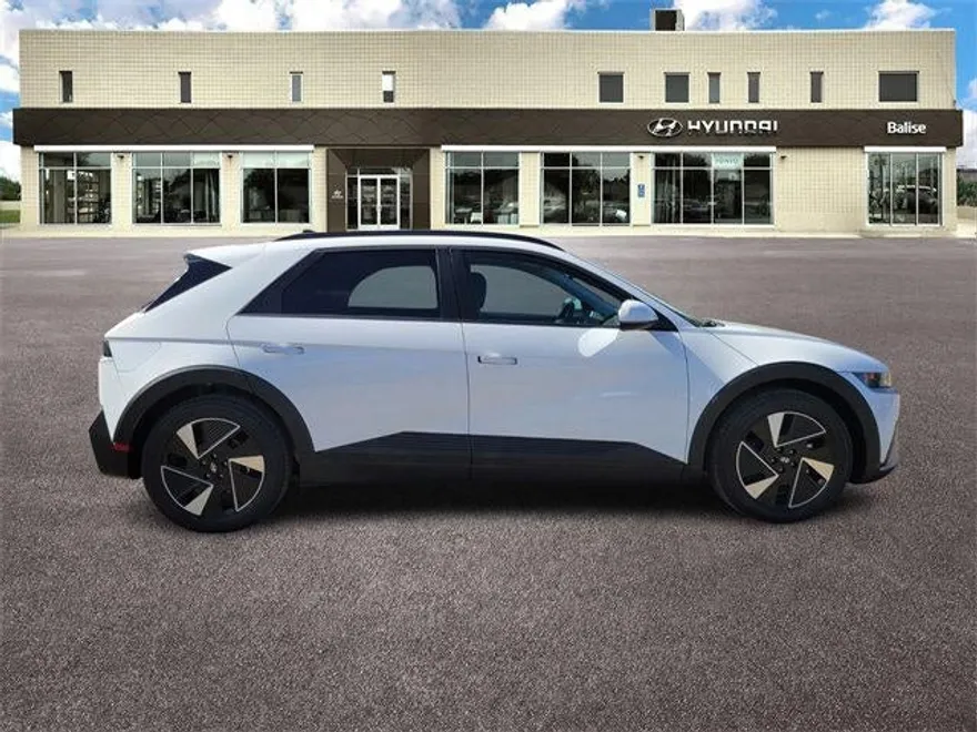 2025 Hyundai Ioniq 5 SEL photo 1