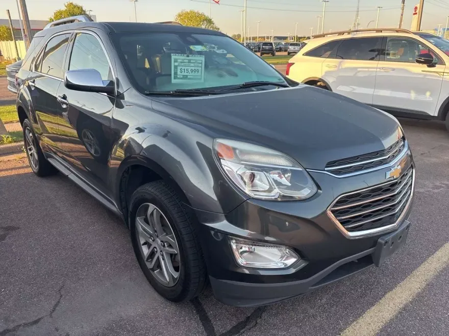 2017 Chevrolet Equinox Premier photo 1