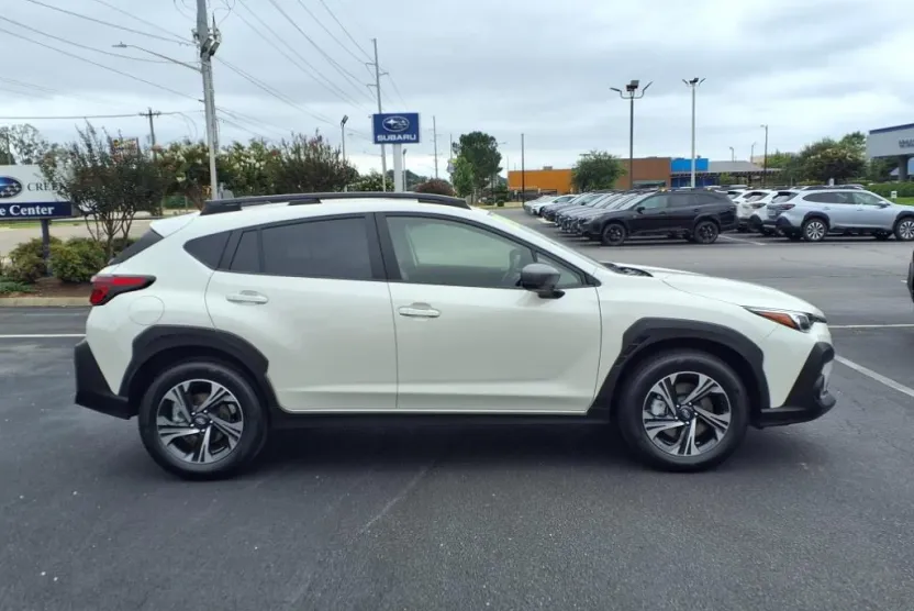 2024 Subaru Crosstrek Premium photo 1