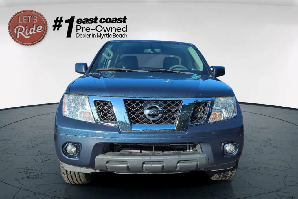 2019 Nissan Frontier SV photo 1