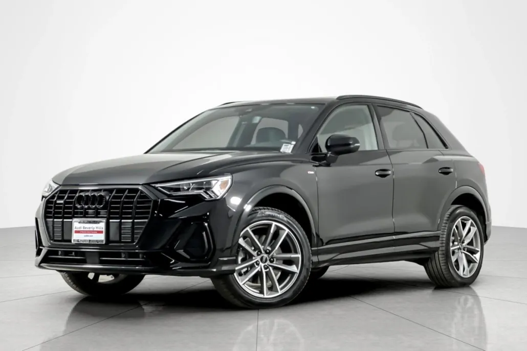 2025 Audi Q3 S line Premium 45 TFSI photo 1