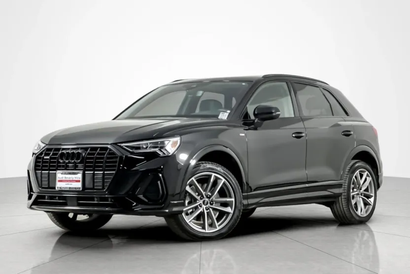 2025 Audi Q3 S line Premium 45 TFSI photo 1