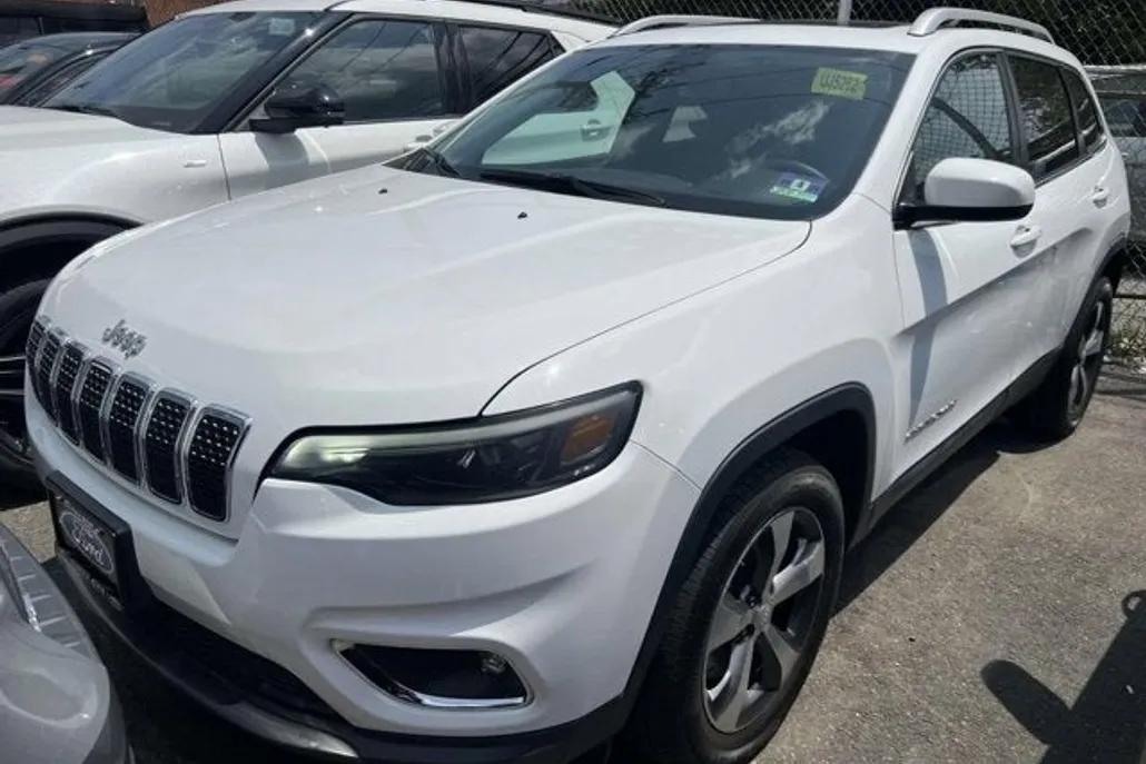 2019 Jeep Cherokee Limited photo 1