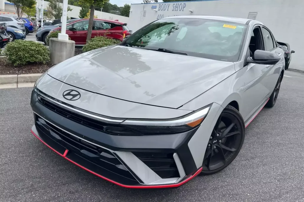 2025 Hyundai Elantra N Base photo 1