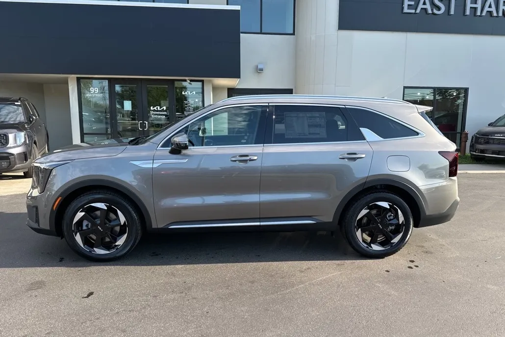 2025 Kia Sorento Hybrid EX photo 1