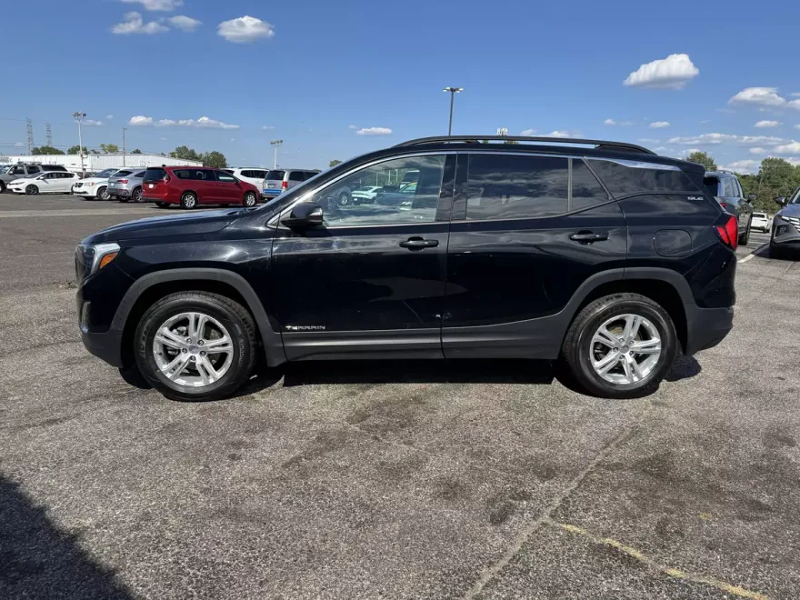 2020 Gmc Terrain SLE photo 1