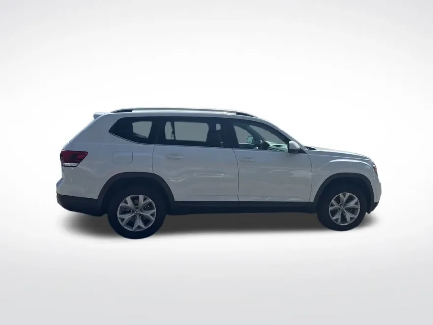 2018 Volkswagen Atlas V6 SE photo 1