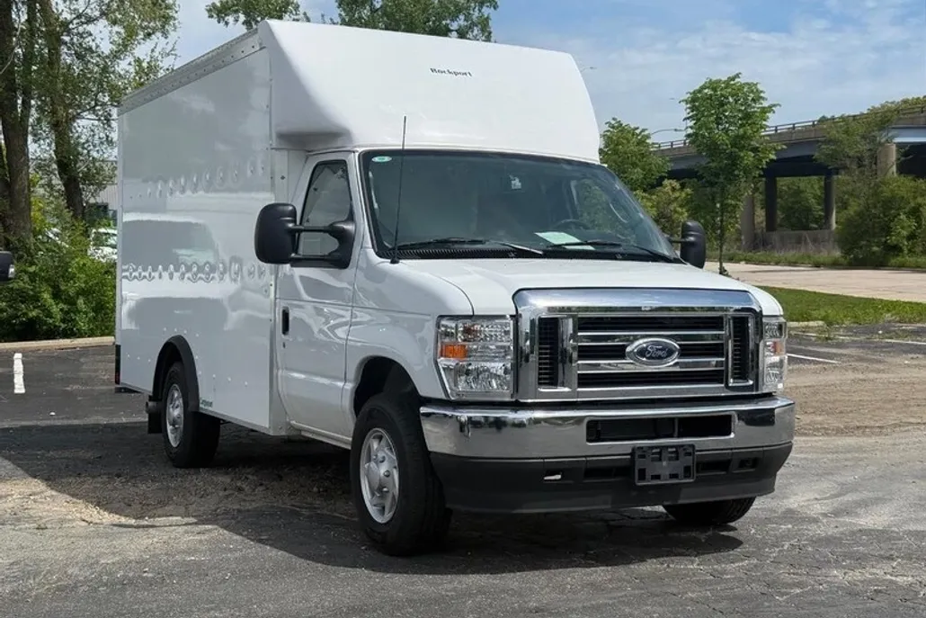2024 Ford E-350 Base photo 1
