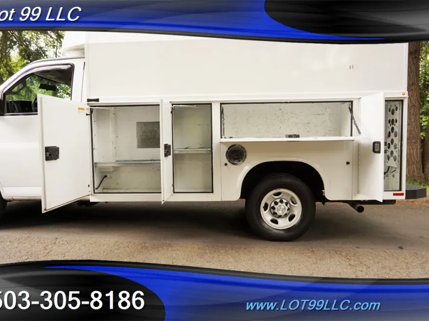 2019 Chevrolet Express 3500 Cutaway photo 1