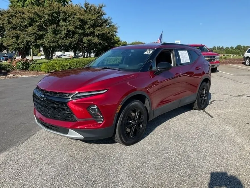 2023 Chevrolet Blazer 2LT photo 1