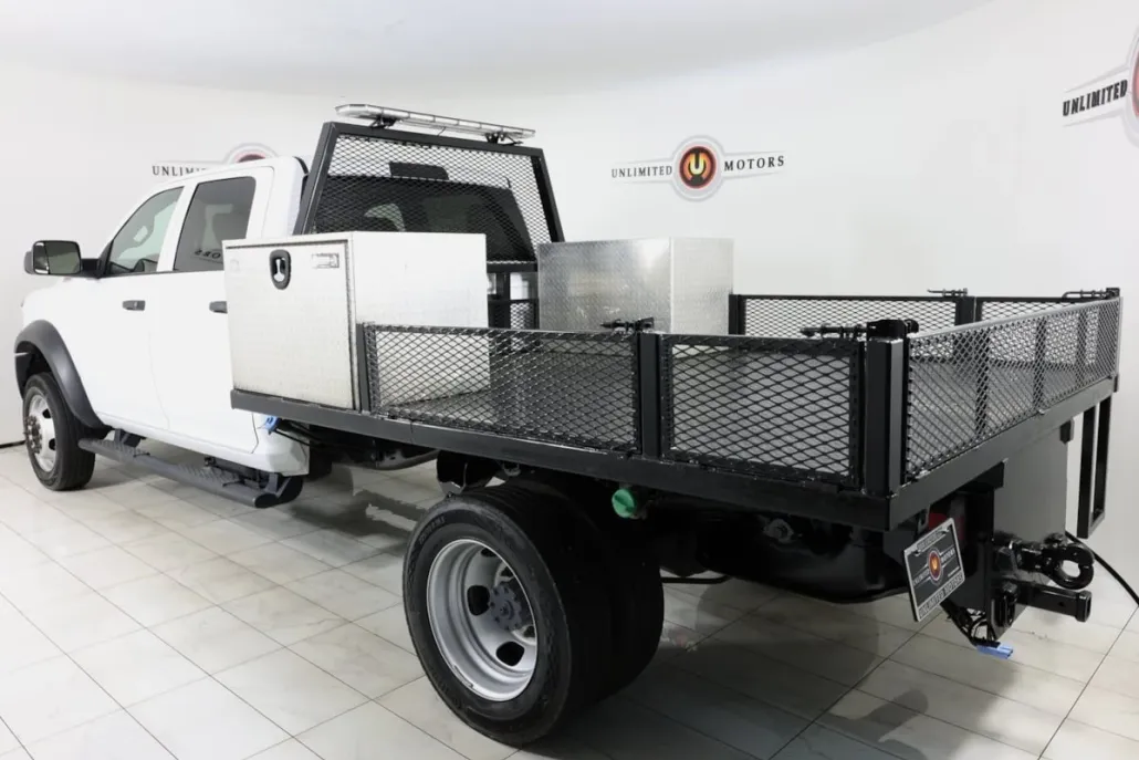 2022 Ram 5500 Tradesman photo 1