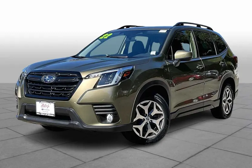 2022 Subaru Forester Premium photo 1