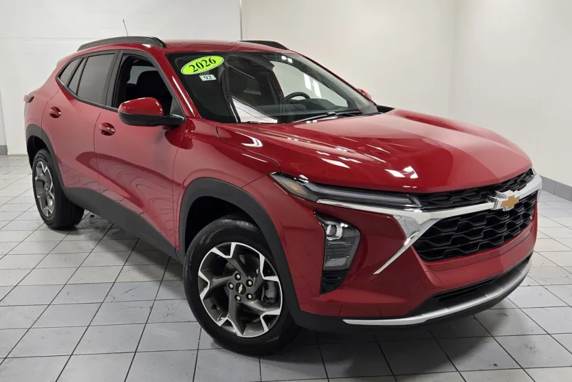 2026 Chevrolet Trax LT photo 1