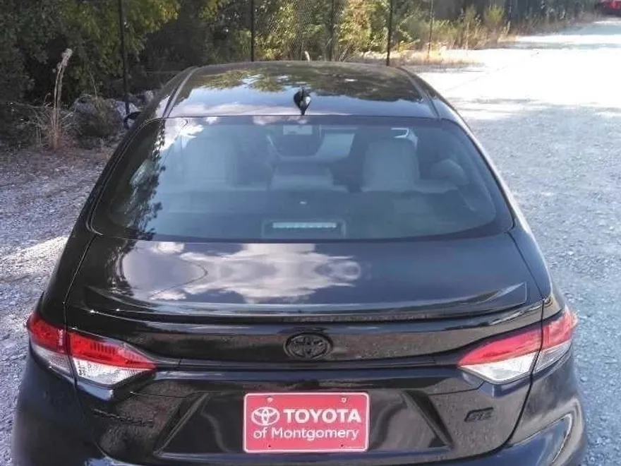 2023 Toyota Corolla SE photo 1
