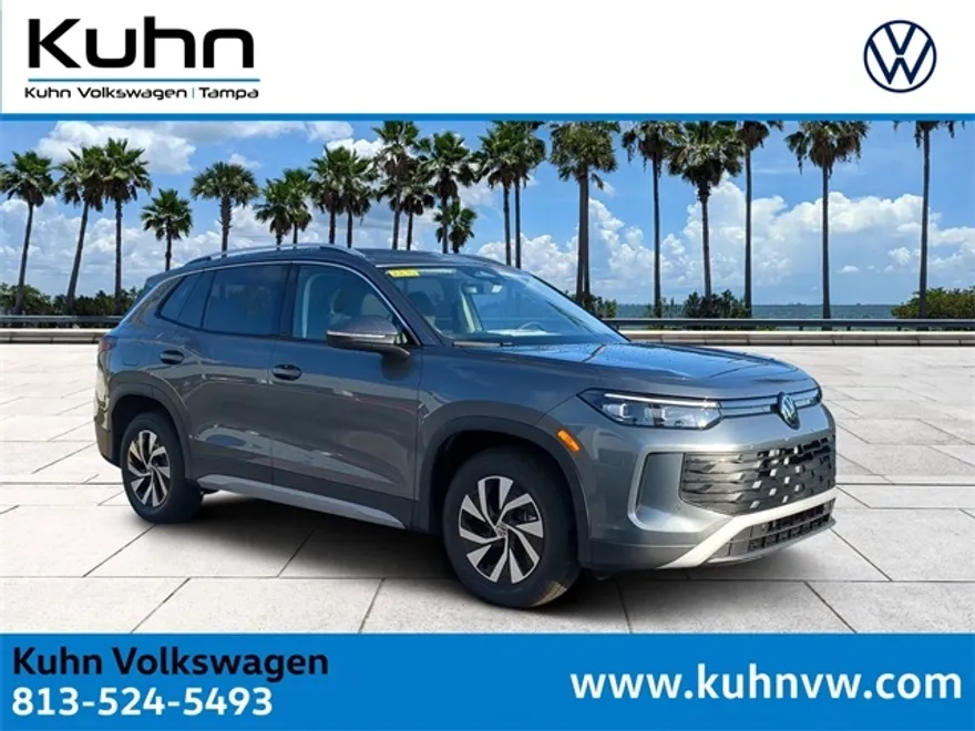 2025 Volkswagen Tiguan S photo 1