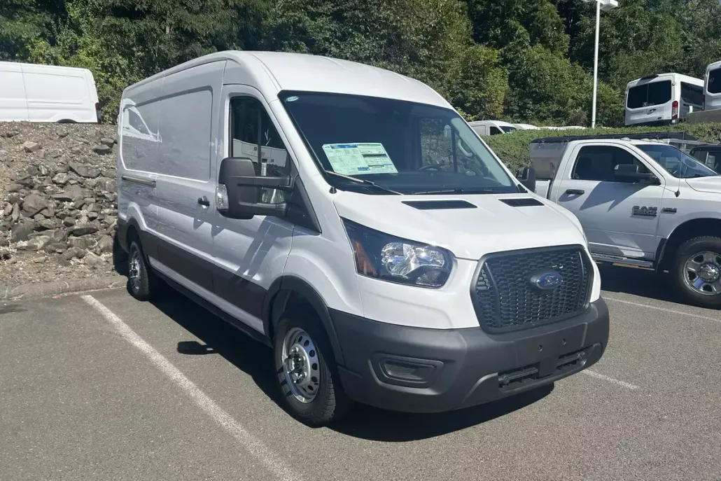 2025 Ford Transit photo 1