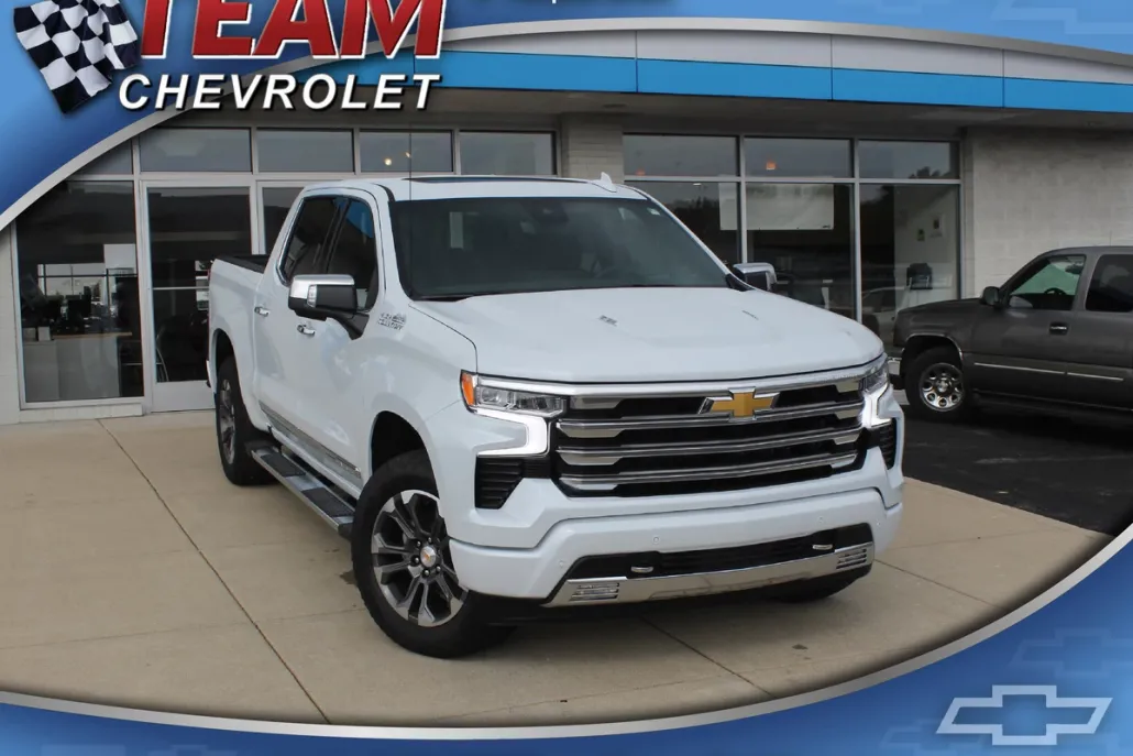 2026 Chevrolet Silverado 1500 High Country photo 1