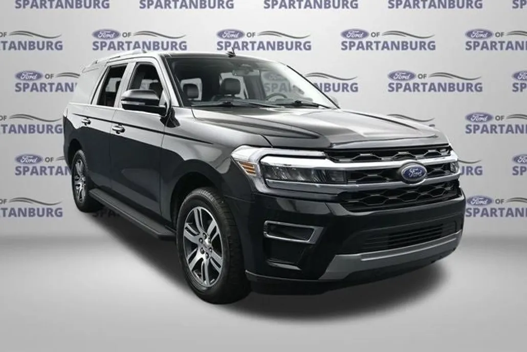 2024 Ford Expedition Limited photo 1