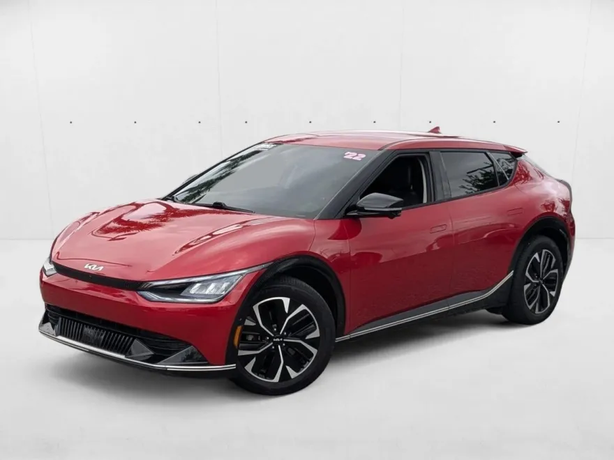 2022 Kia EV6 Wind photo 1