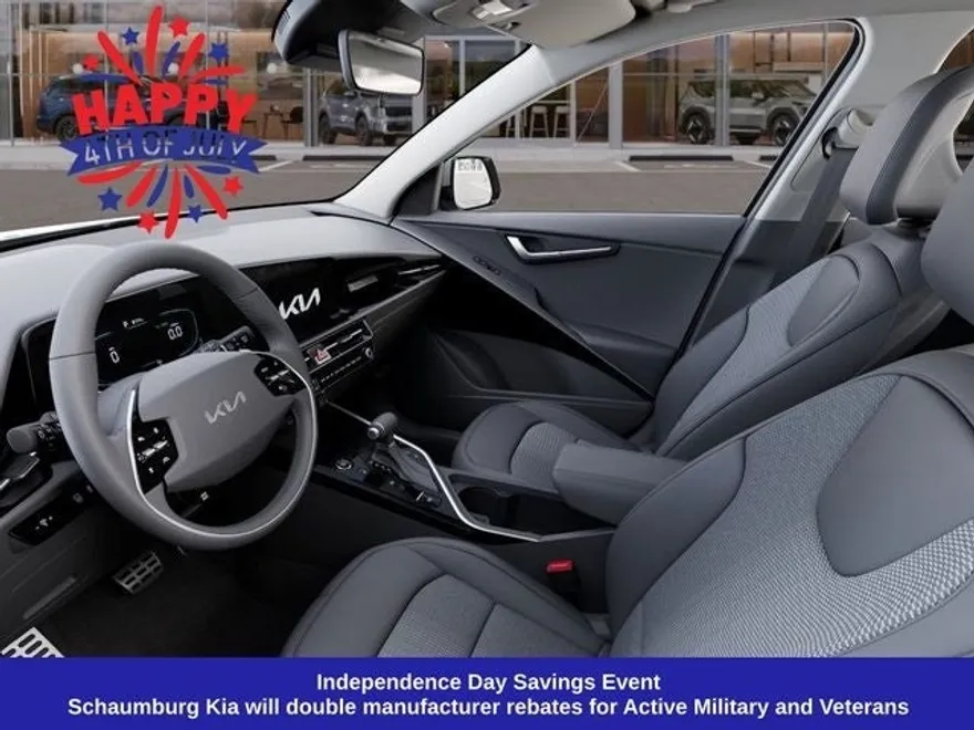 2025 Kia Niro EX Touring photo 17