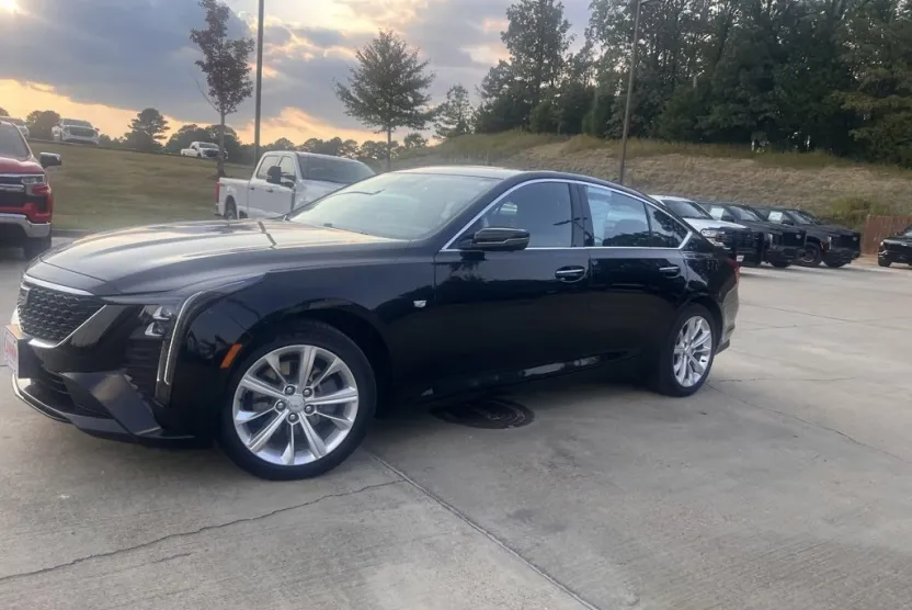 2025 Cadillac CT5 Premium Luxury photo 1