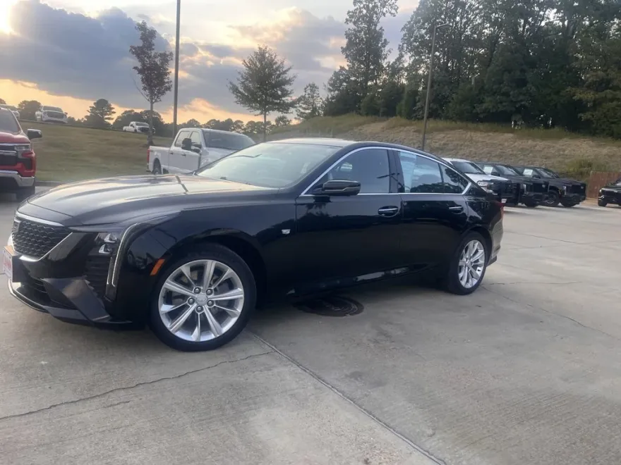 2025 Cadillac CT5 Premium Luxury photo 1