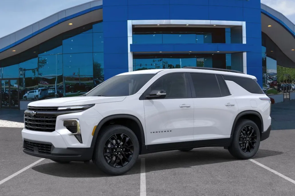 2026 Chevrolet Traverse photo 1