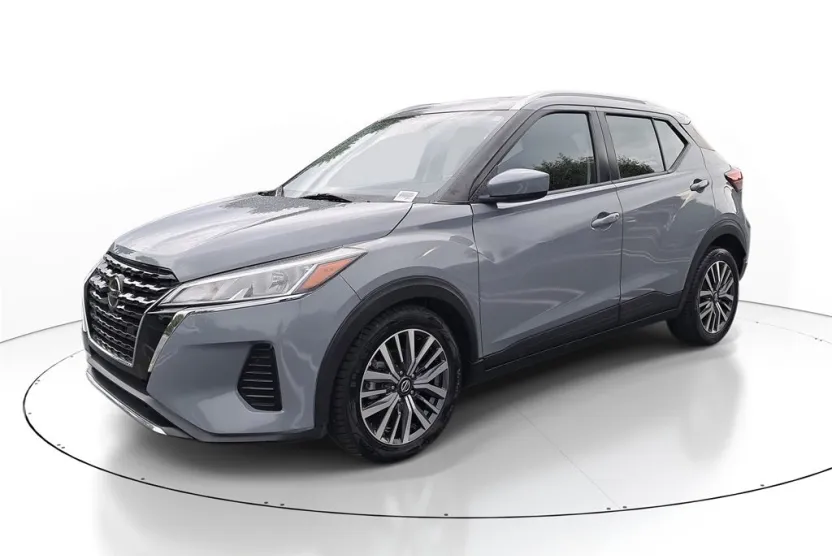 2021 Nissan Kicks SV photo 1