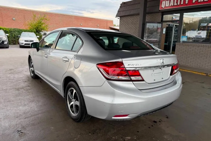 2015 Honda Civic SE photo 1