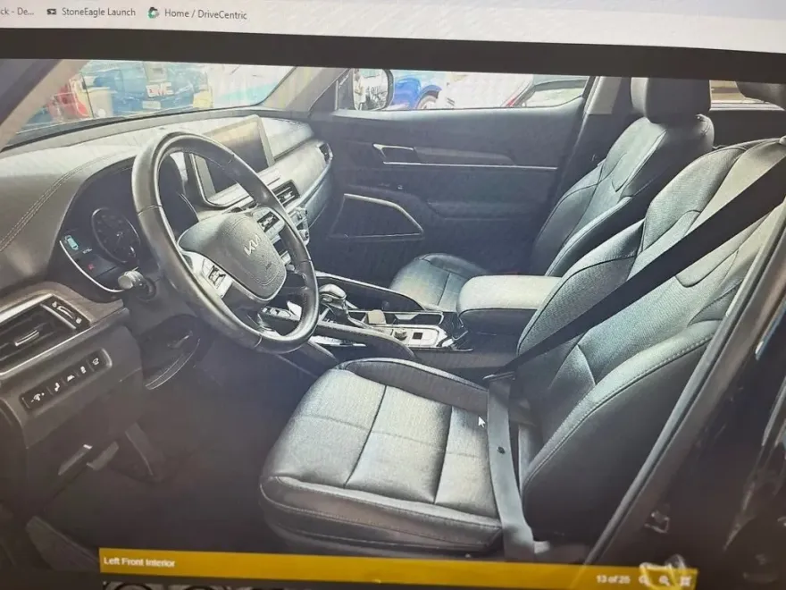 2022 Kia Telluride EX photo 1