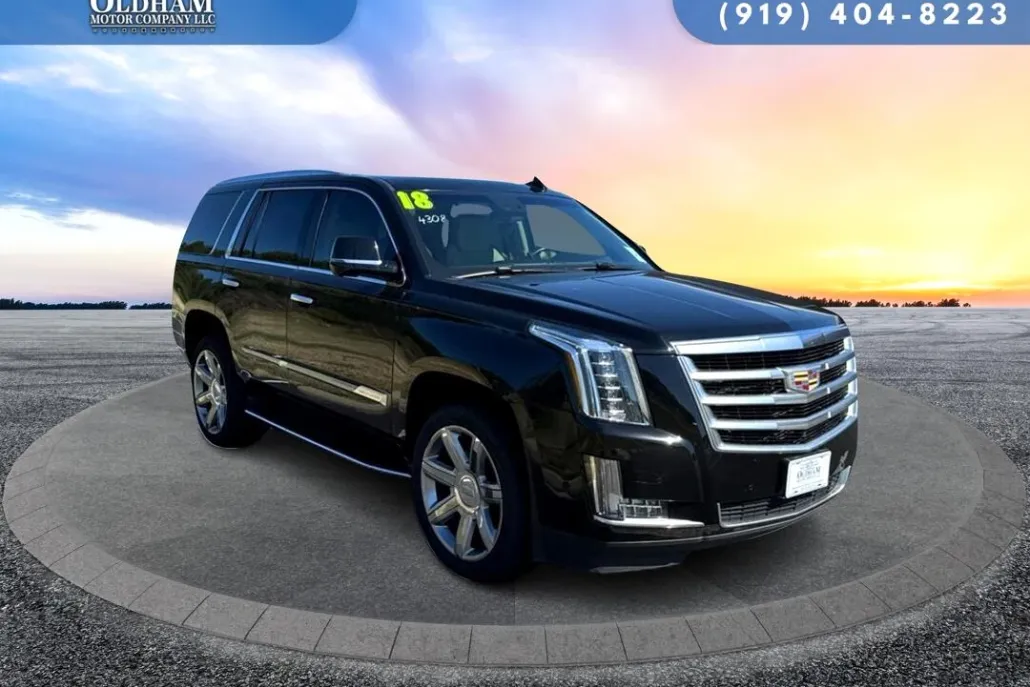 2018 Cadillac Escalade Luxury photo 1