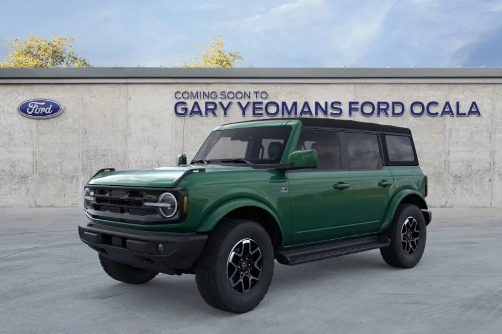 2025 Ford Bronco Outer Banks photo 1