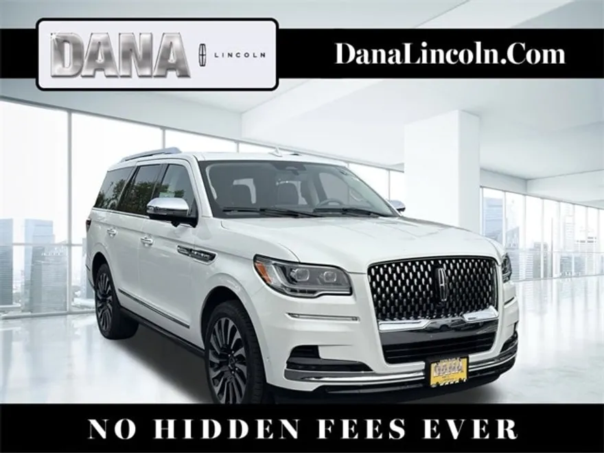 2022 Lincoln Navigator Black Label photo 1