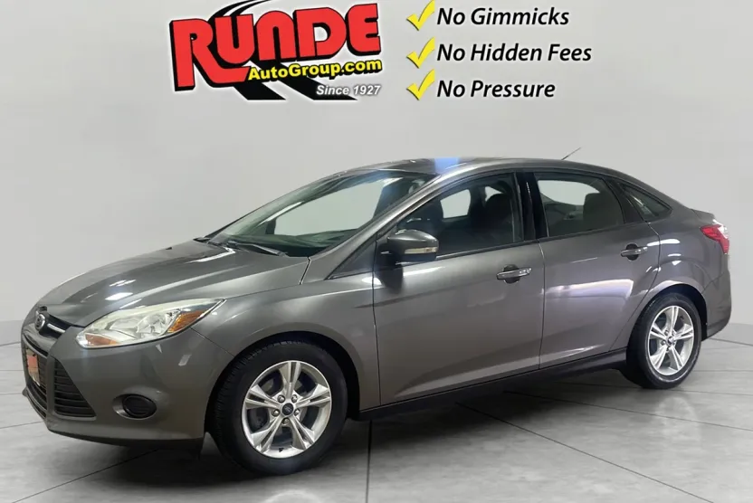 2014 Ford Focus SE photo 1