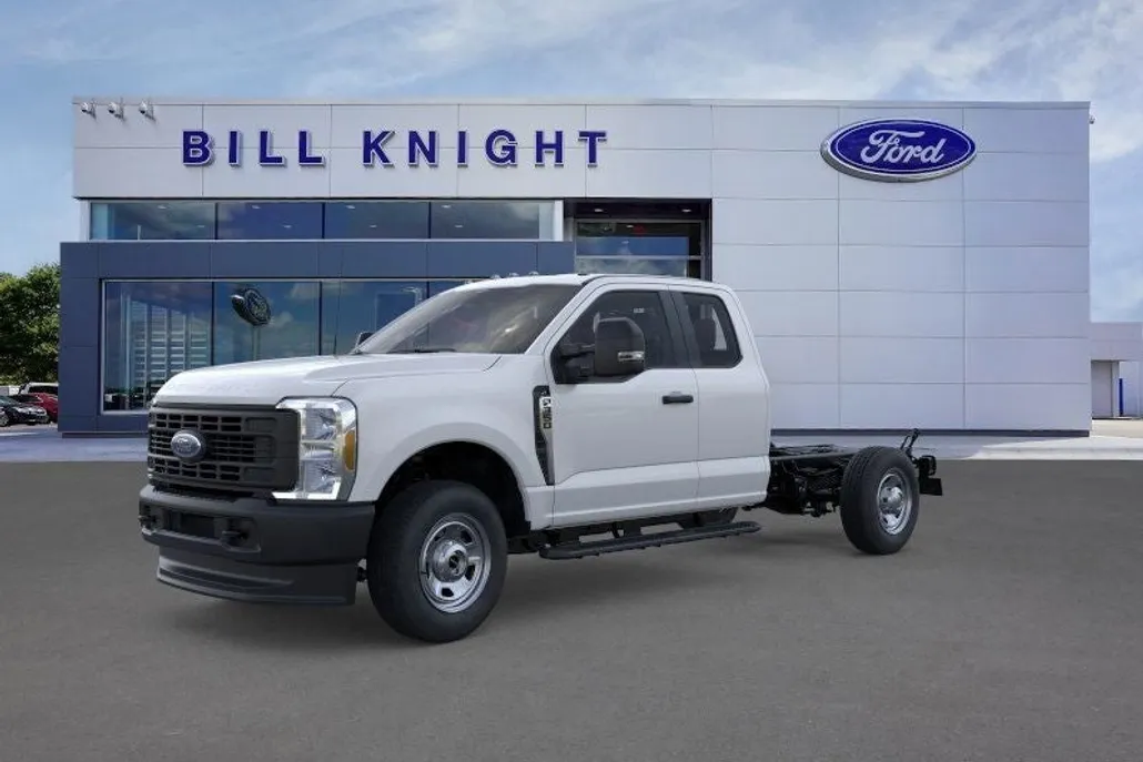 2026 Ford F-350 photo 1