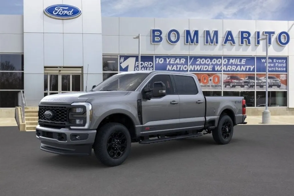 2025 Ford F-250 Lariat photo 1