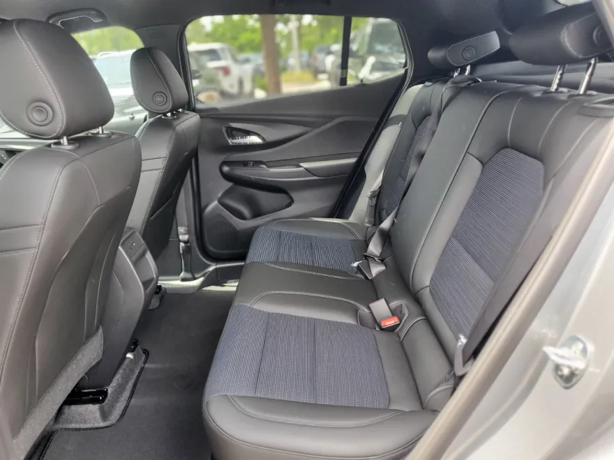 2025 Buick Envista Preferred photo 1
