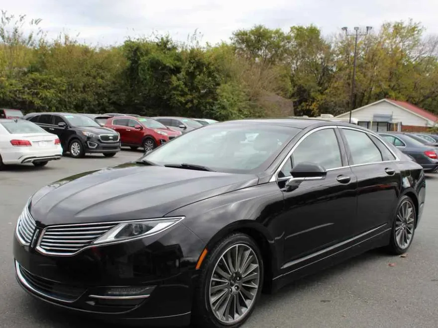 2016 Lincoln MKZ photo 1