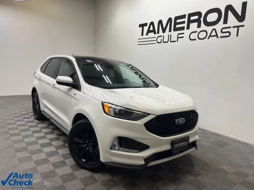 2024 Ford Edge ST photo 1