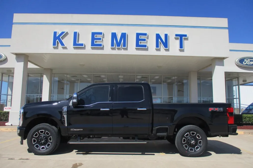 2024 Ford F-250 photo 1