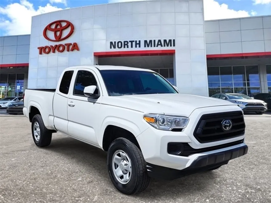 2023 Toyota Tacoma SR photo 1