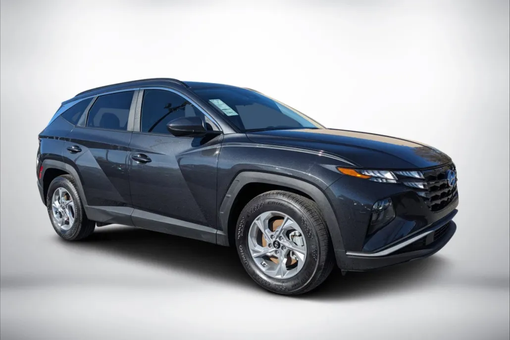 2024 Hyundai Tucson SEL photo 1