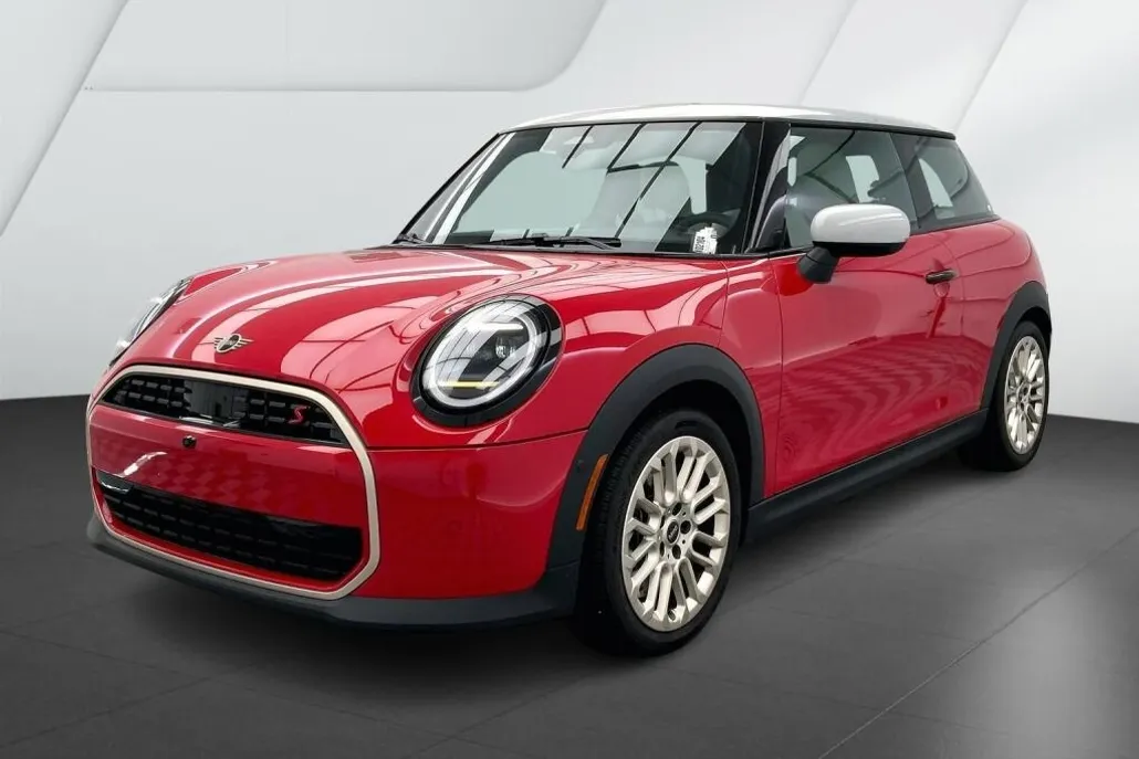 2025 Mini Cooper 2 Door Hardtop S photo 1