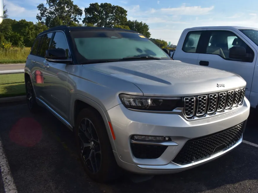 2024 Jeep Grand Cherokee Summit Reserve photo 1