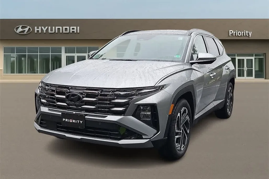 2025 Hyundai Tucson Limited photo 1