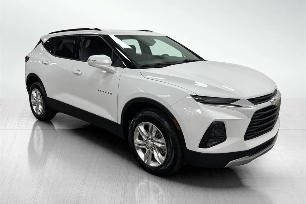 2022 Chevrolet Blazer 2LT photo 1