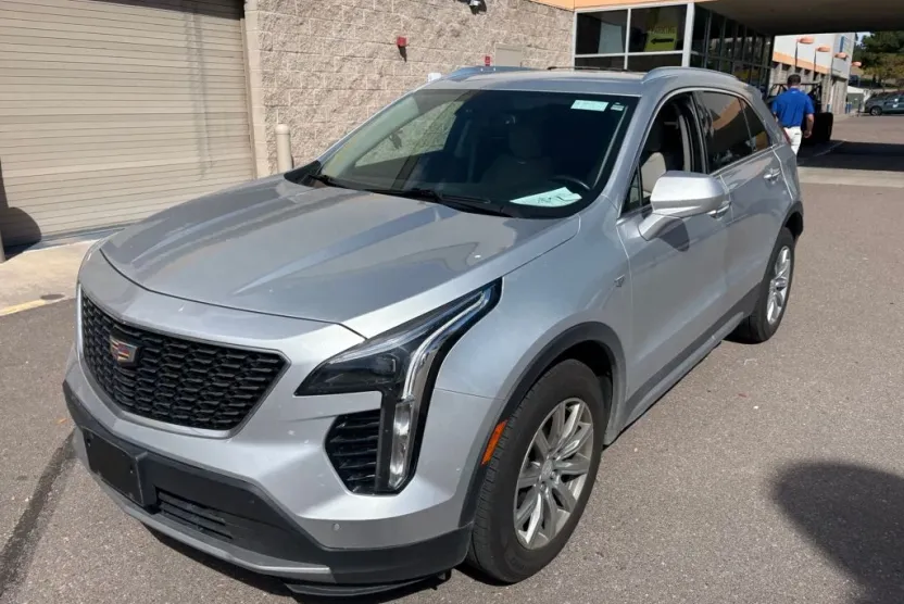 2019 Cadillac XT4 Premium Luxury photo 1
