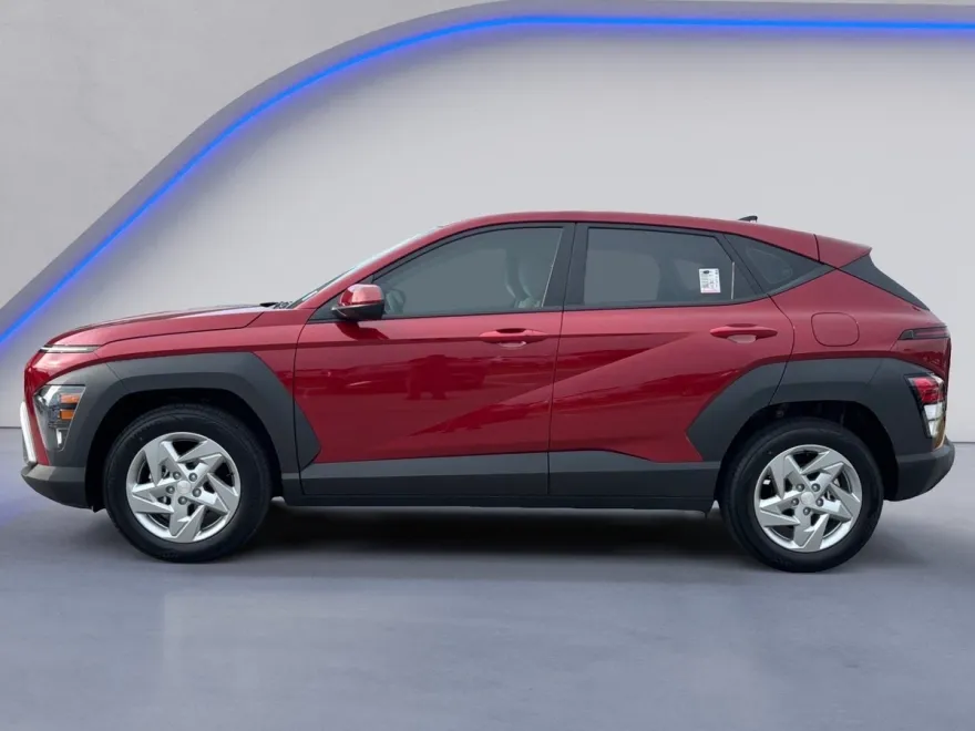 2026 Hyundai Kona SE photo 1