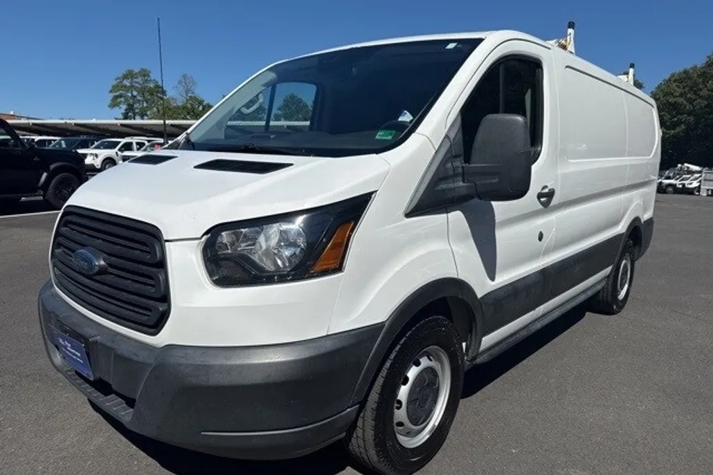 2019 Ford Transit photo 1